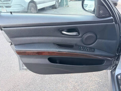 2011 BMW 3 Series 328i xDrive