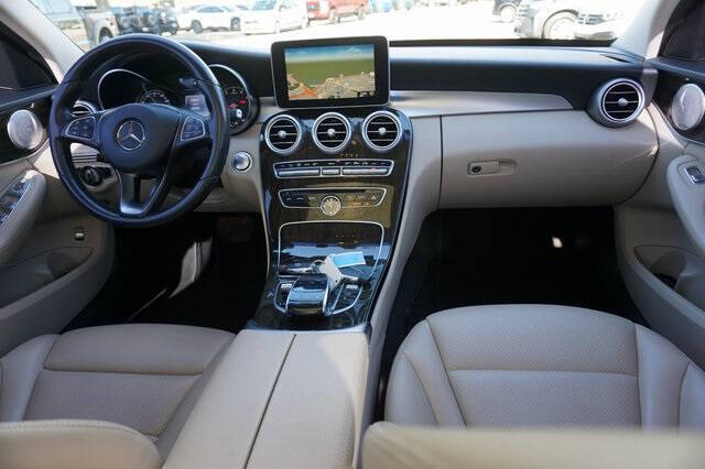 2016 Mercedes-Benz C-Class