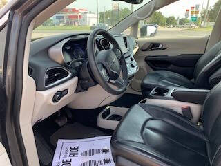 2022 Chrysler Pacifica Touring L