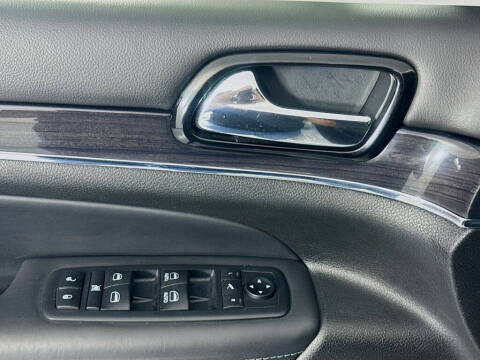 2020 Jeep Grand Cherokee Overland