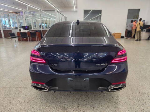 2022 Genesis G70
