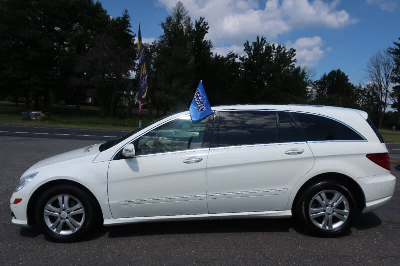 2009 Mercedes-Benz R-Class for sale at GEG Automotive in Gilbertsville PA