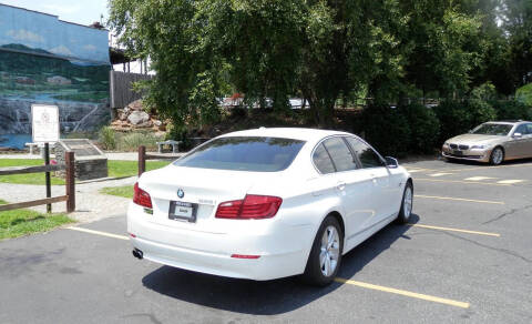 2012 BMW 5 Series 528i