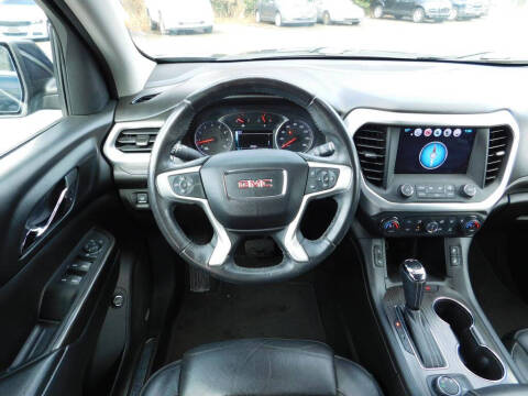 2017 GMC Acadia SLT-1