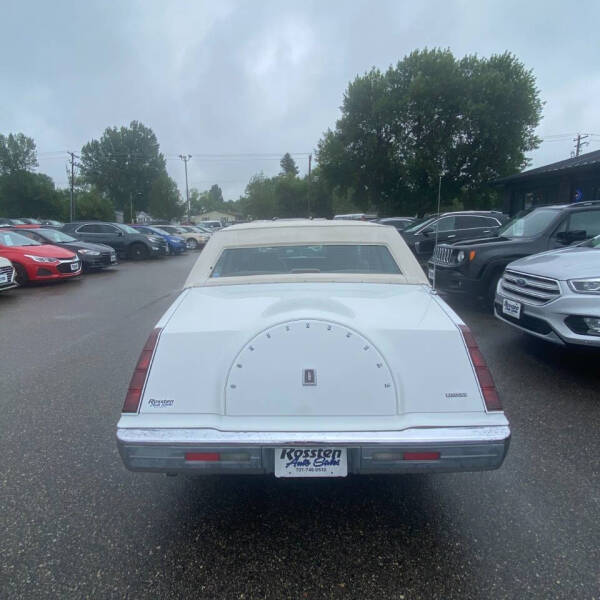 1987 Lincoln Continental