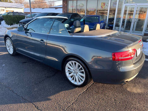 2011 Audi A5 2.0T quattro Premium Plus