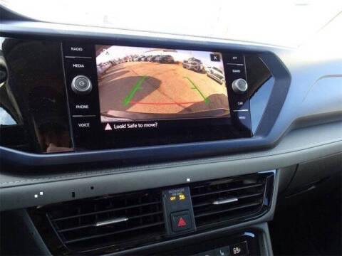 2024 Volkswagen Taos SE 4Motion