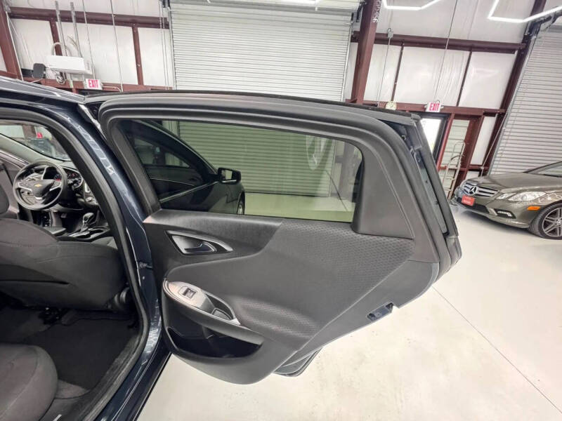 2021 Chevrolet Malibu LS