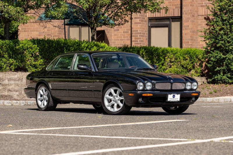 2000 Jaguar XJR