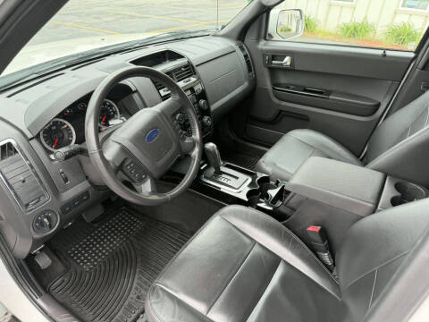 2011 Ford Escape Limited