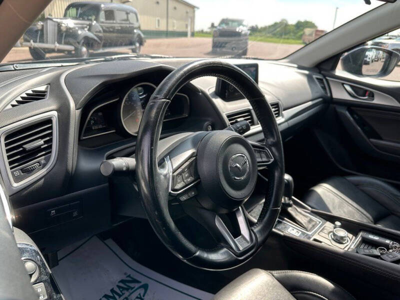 2018 Mazda MAZDA3 Touring