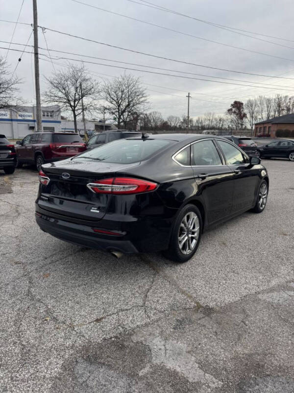 2019 Ford Fusion SEL