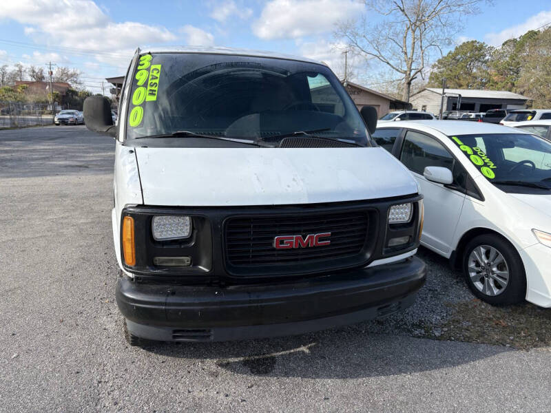 2000 GMC Savana Cargo Base's photo
