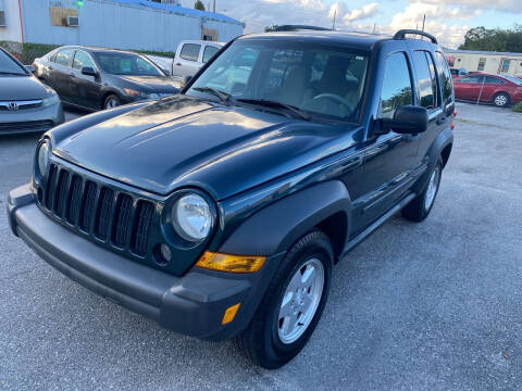 2006 Jeep Liberty for sale at FONS AUTO SALES CORP in Orlando FL
