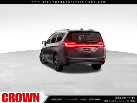 2027 Chrysler Pacifica Limited