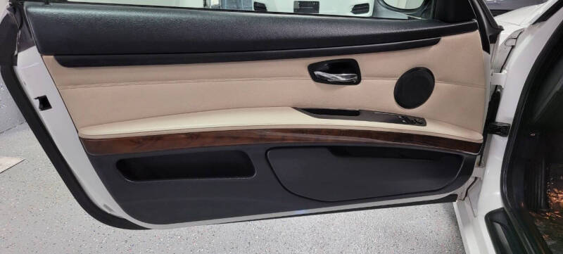 2011 BMW 3 Series 328i