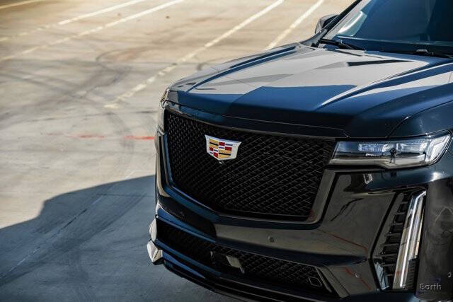 2023 Cadillac Escalade-V