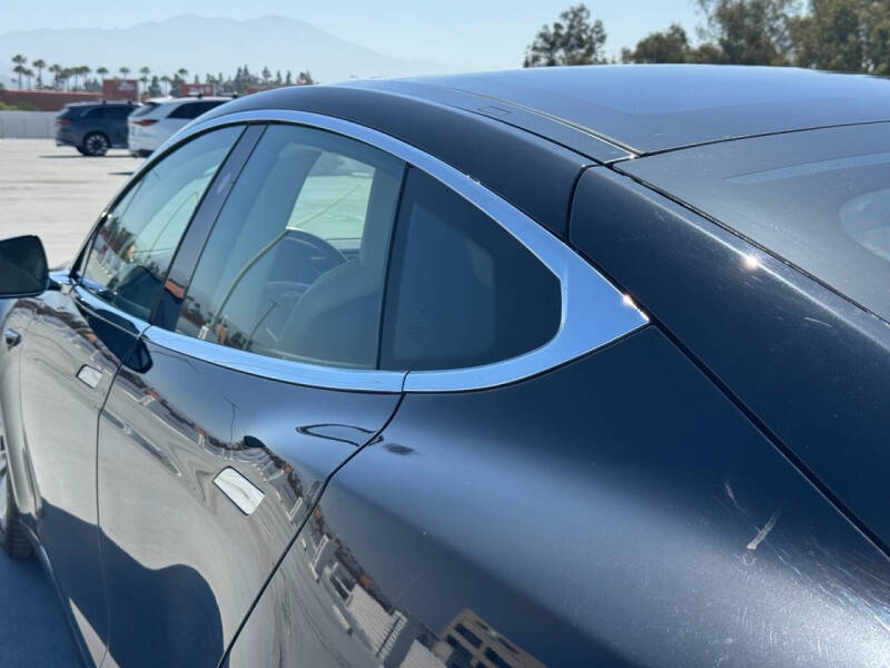 2016 Tesla Model S