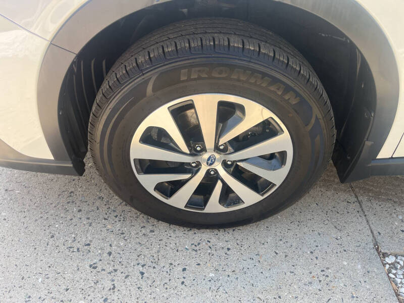 2022 Subaru Outback Premium