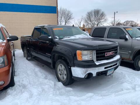 2009 GMC Sierra 1500 for sale at BEAR CREEK AUTO SALES in Rochester MN