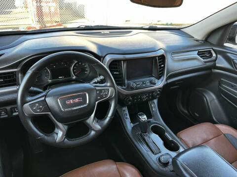 2017 GMC Acadia SLT-1