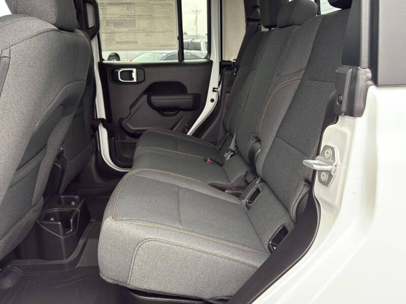 2026 Jeep Gladiator Willys