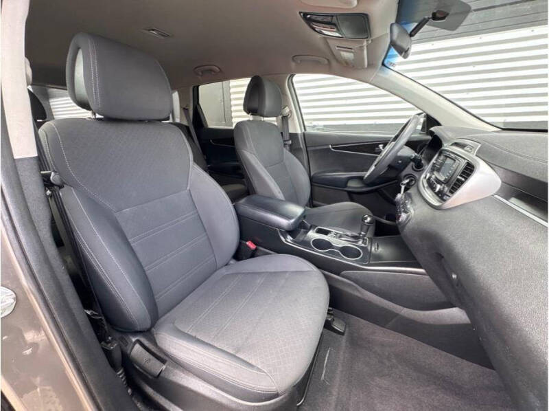 2016 Kia Sorento LX V6