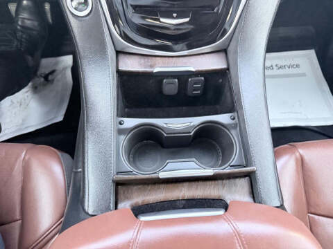 2017 Cadillac Escalade ESV Luxury