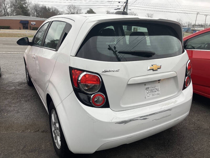 2016 Chevrolet Sonic LT Auto