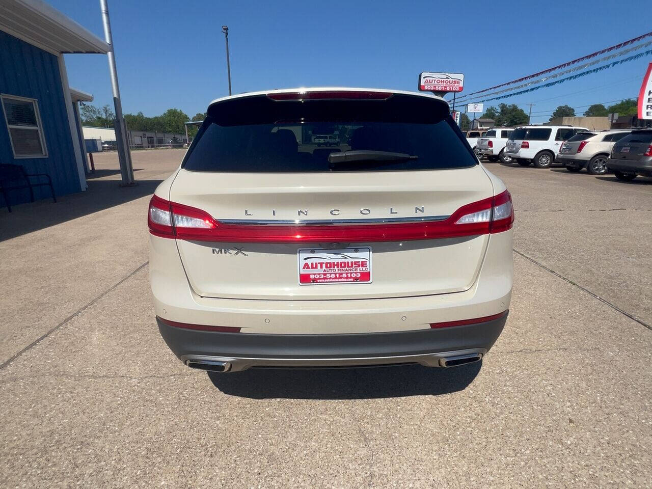 2016 Lincoln MKX for sale at Autohouse Auto Finance in Tyler, TX