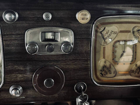 1937 Chrysler Airflow