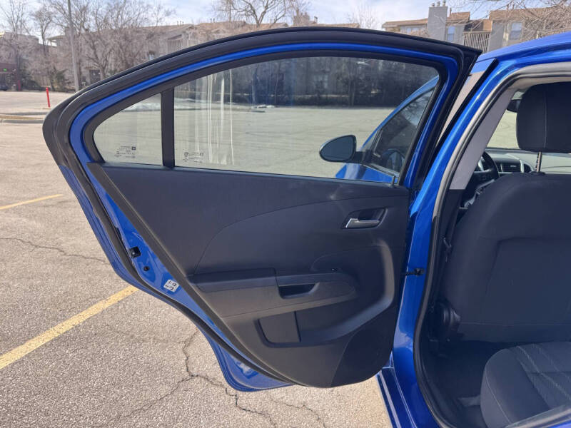 2017 Chevrolet Sonic LT Auto