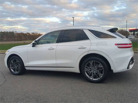 2023 Genesis GV70 2.5T Standard