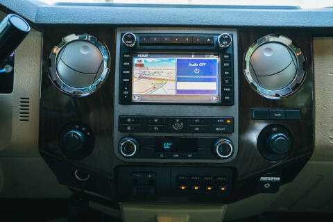 2011 Ford F-350 Super Duty Lariat