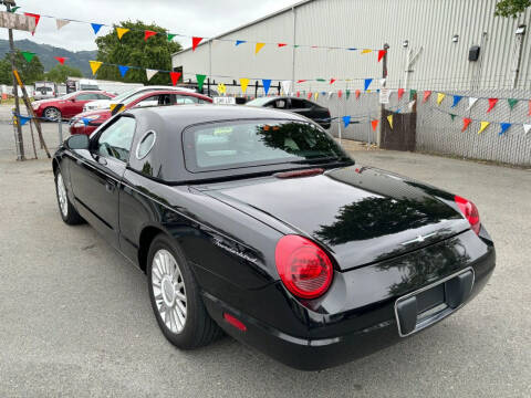 2004 Ford Thunderbird Deluxe