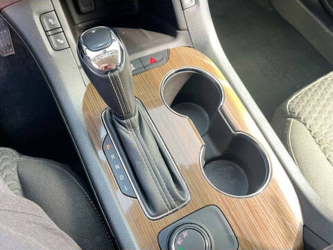 2019 GMC Acadia SLE-2