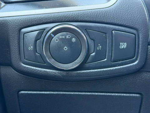 2022 Ford Edge SE