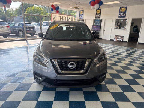 2019 Nissan Kicks SR