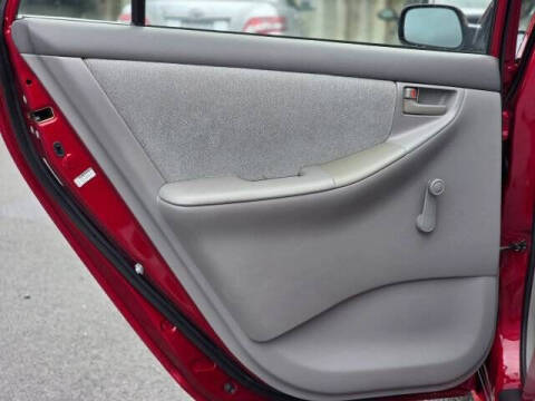 2004 Toyota Corolla CE