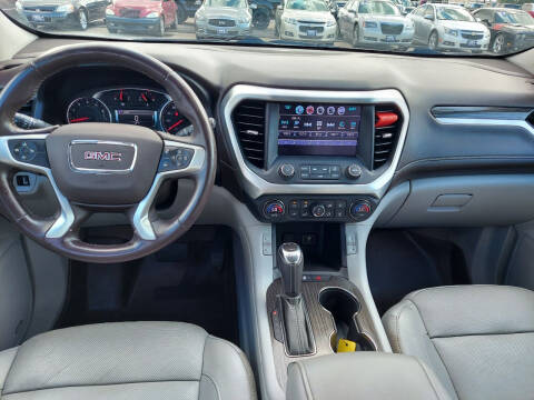 2017 GMC Acadia SLT-1