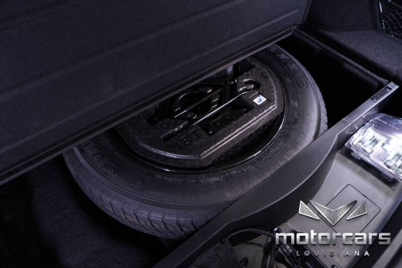 2022 Genesis GV70 2.5T Standard