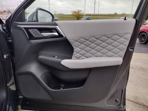 2025 Mitsubishi Outlander PHEV SEL