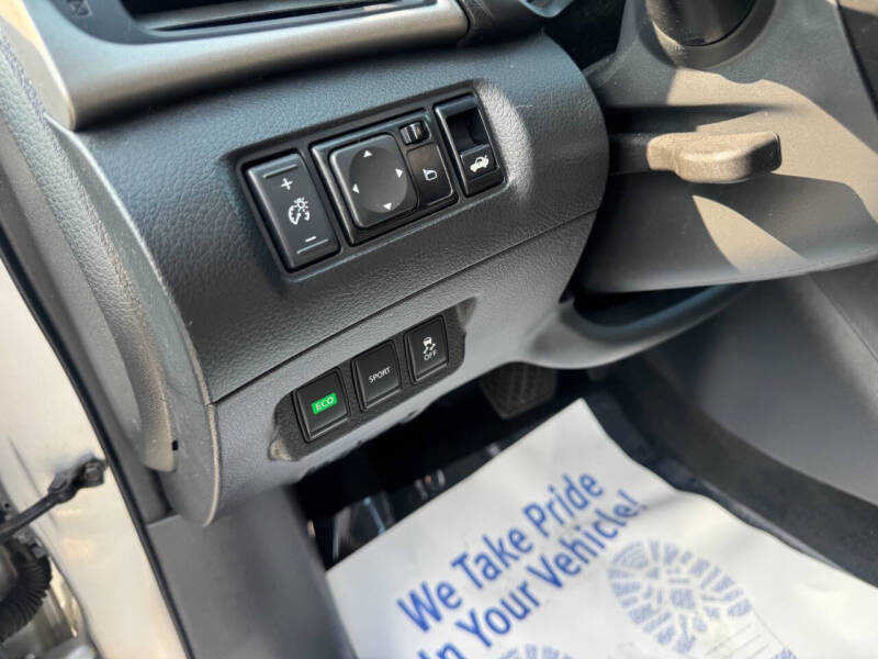 2014 Nissan Sentra SR