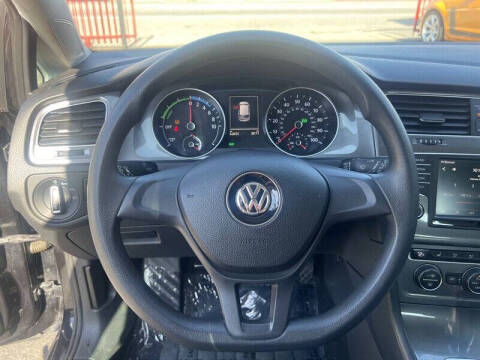2016 Volkswagen e-Golf SE