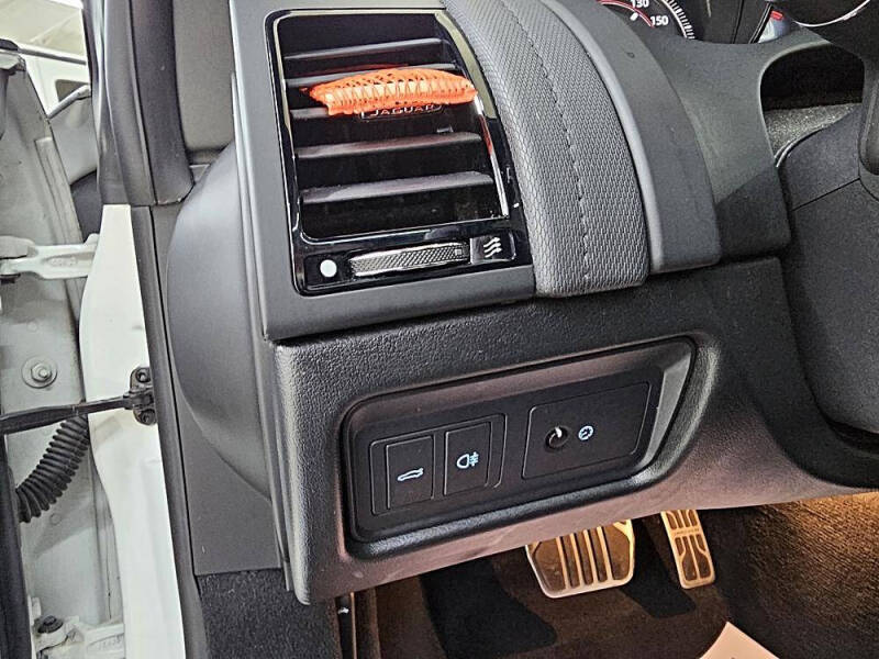 2017 Jaguar F-TYPE S British Design Edition