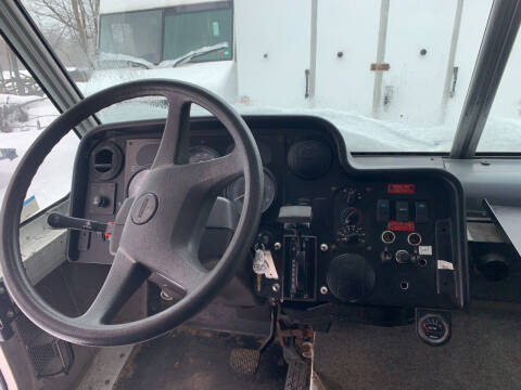 2010 Freightliner MT45 P700 CNG