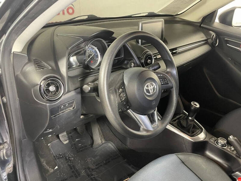 2017 Toyota Yaris iA