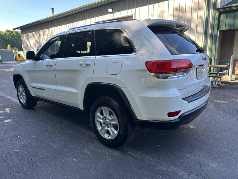 2017 Jeep Grand Cherokee Laredo E