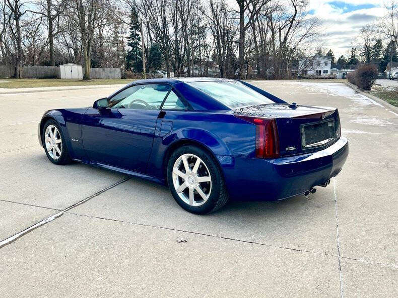 2004 Cadillac XLR