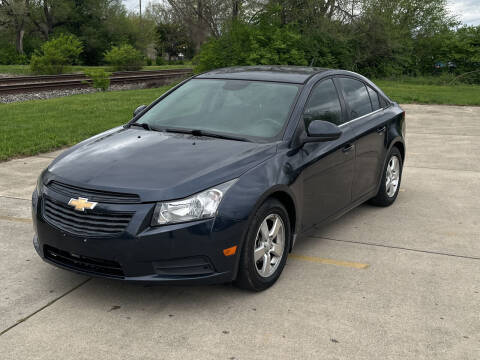 2013 Chevrolet Cruze for sale at Mr. Auto in Hamilton OH